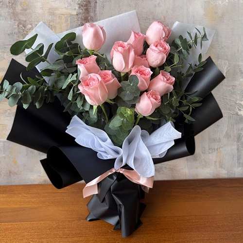 Classic Valentine Roses