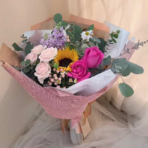 Fresh Valentine Flower Bouquet