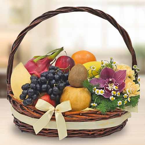 Health And Wellness Hampers