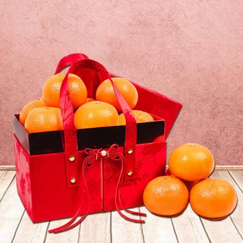 CNY Gift Hamper With Mandarin Orange