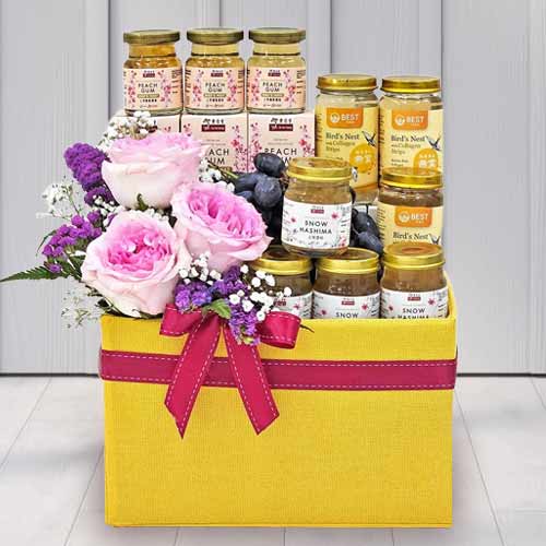 Healthy Elegance Wellness Hamper For Mom
