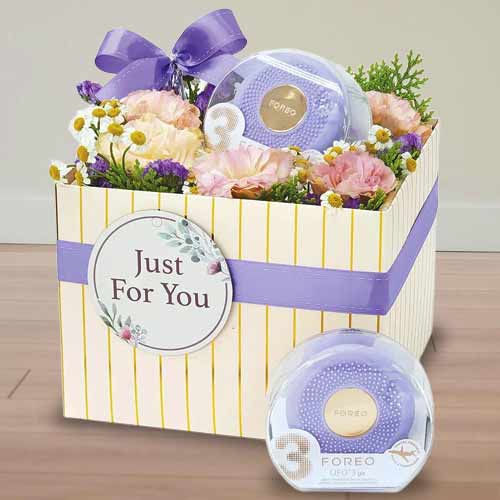 Glow Luxe Self-Care Gift Set For Mom