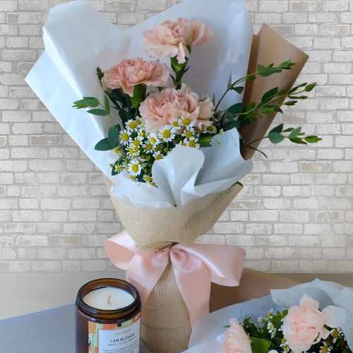 Thinking Of You Dutch Carnation Mini Bouquet – 3 Stalks