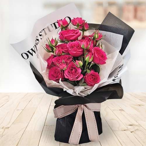 - Rose Flower Bouquet Delivery