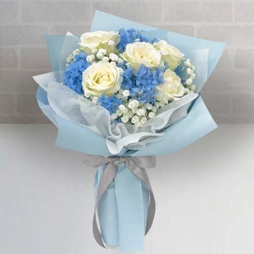 - Elegant Mother's Day Bouquet Delivery